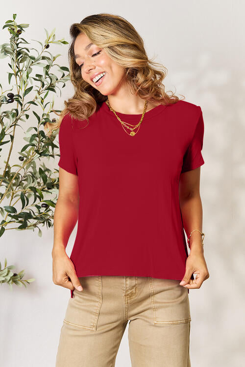 Modest Basic Round Neck Short Sleeve T-Shirt