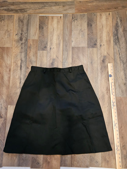 Adult knee length Twill Uniform Skirt with pockets-size 16 black