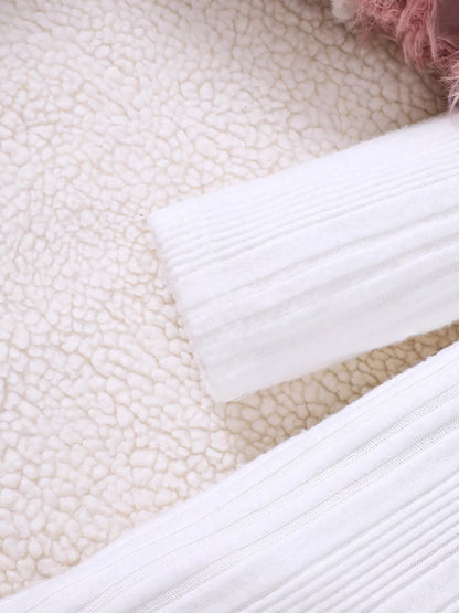 5ae3642b858a4e2ea794359203d4383e-Max-Origin