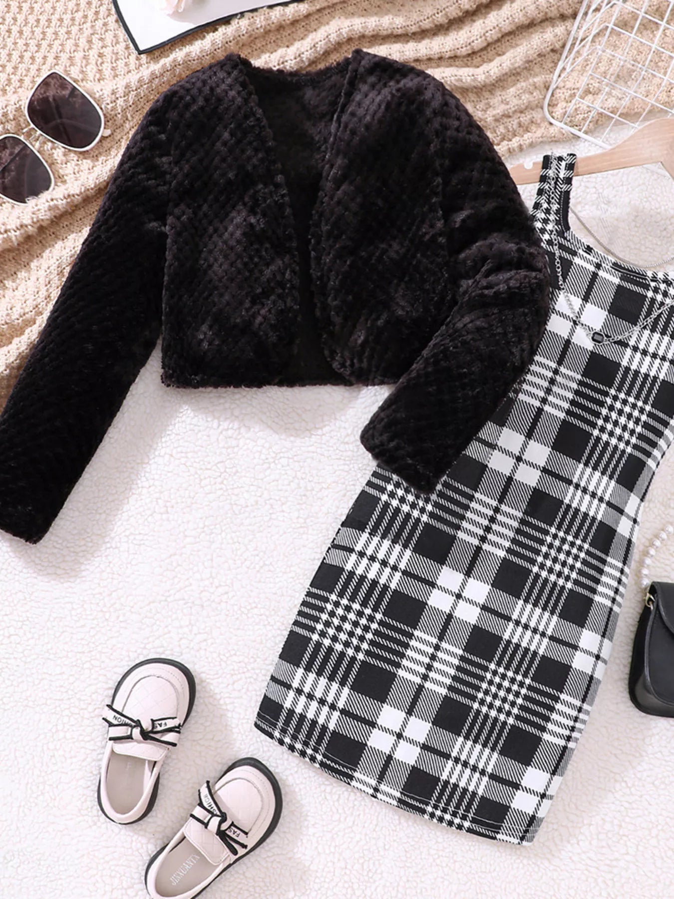 73565eb8c1894ed2ab54d985c9008cc4-Max-Origin