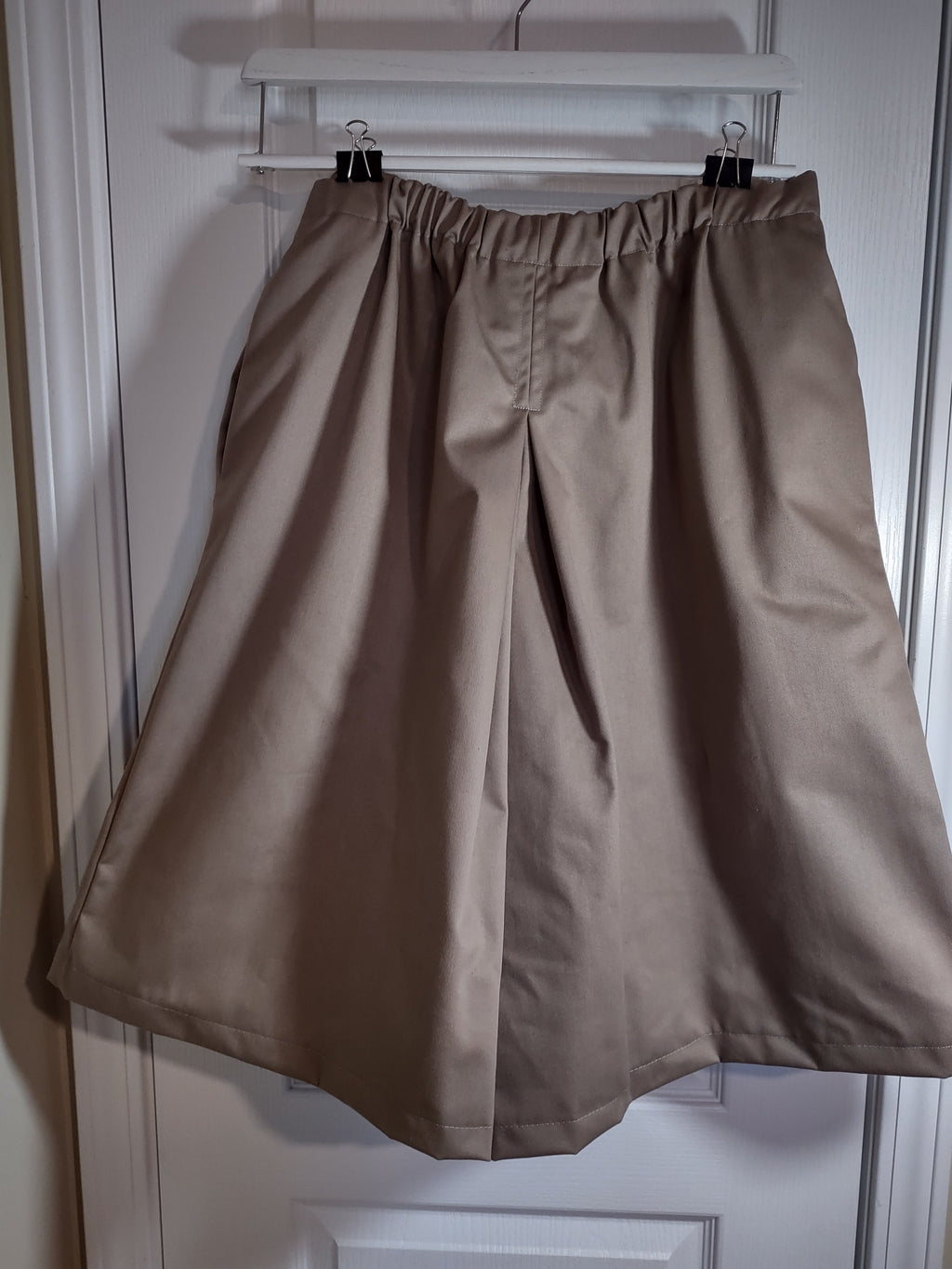 Ladies Inverted Box Pleat Culottes with pockets