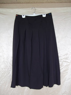 pleated skirt with yoke