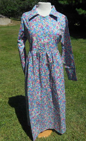 Top Button Dress with Gathered skirt (print no longere available)