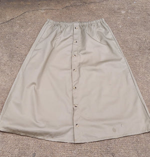 Ladies Long A-line skirt with front buttons size 2XL khaki