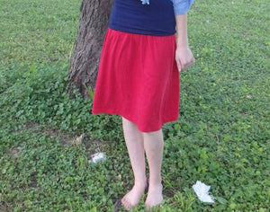girls red knit skirt (knee length)