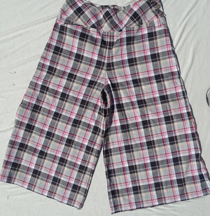 Pink plaid gaucho culotte size 8