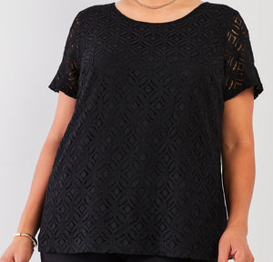 Plus Black Round Neck Short Sleeve Lace Embroidery Top