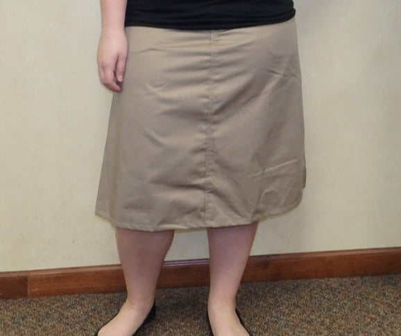 Calf length khaki Skirt with pockets-size 18