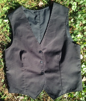 School uniform vest with darts